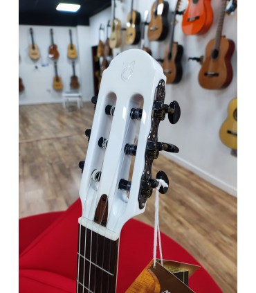 Guitarra Clásica Cutaway Martínez Hispania White GT
